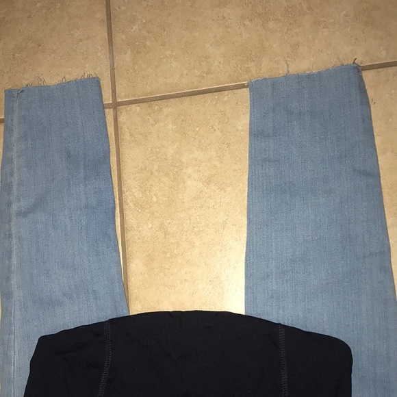 SZ 2 Maternity Jeggings (LIKE NEW)! - Picture 3 of 6